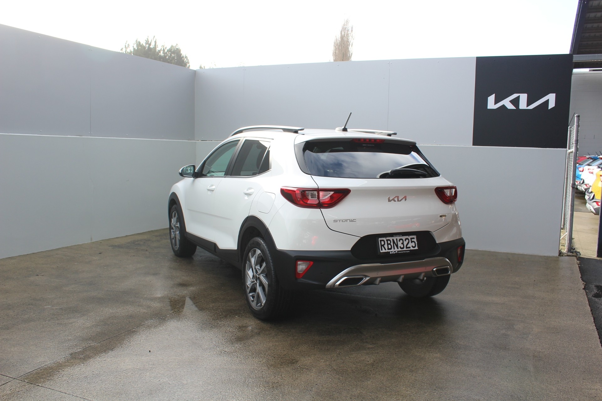 2025 Kia Stonic LX-T Petrol Turbo Auto Carousel 2