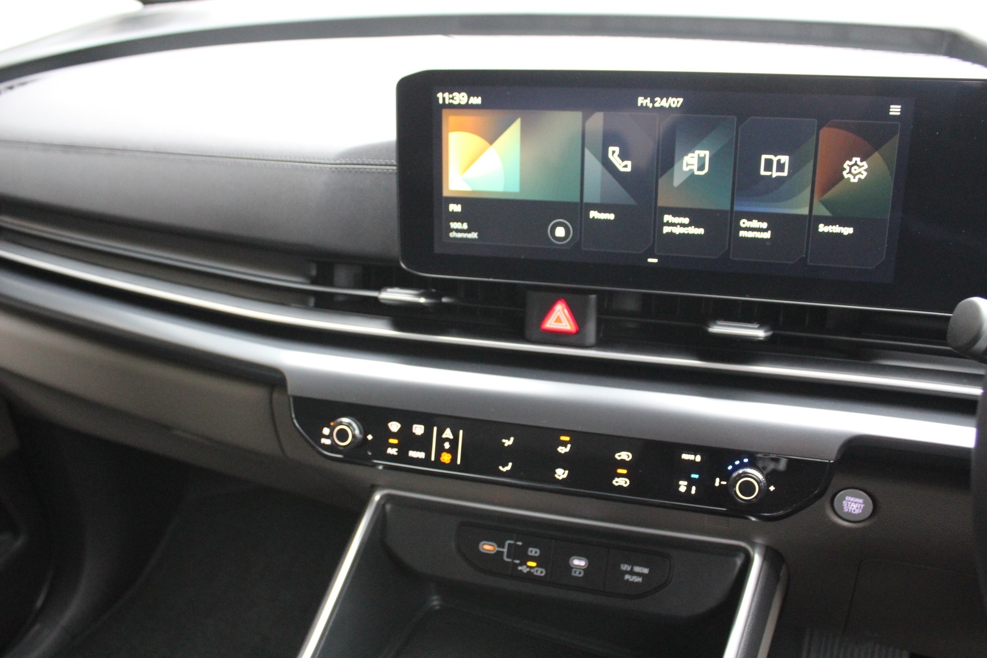 2025 Kia Carnival EX 2.2L Turbo Diesel 8 Speed Auto Carousel 12