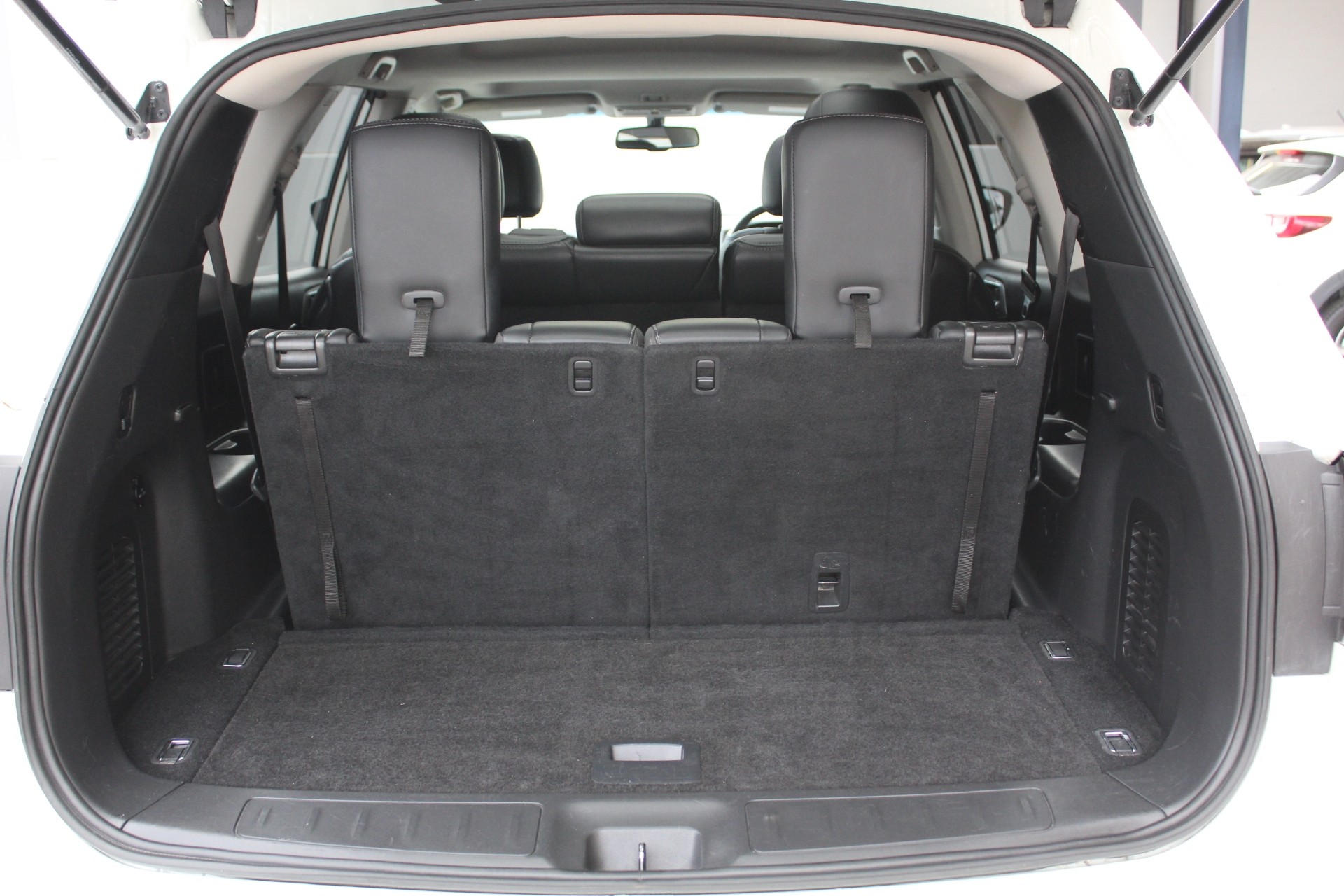 2017 Nissan Pathfinder ST-L 3.5 4WD Auto Carousel 18