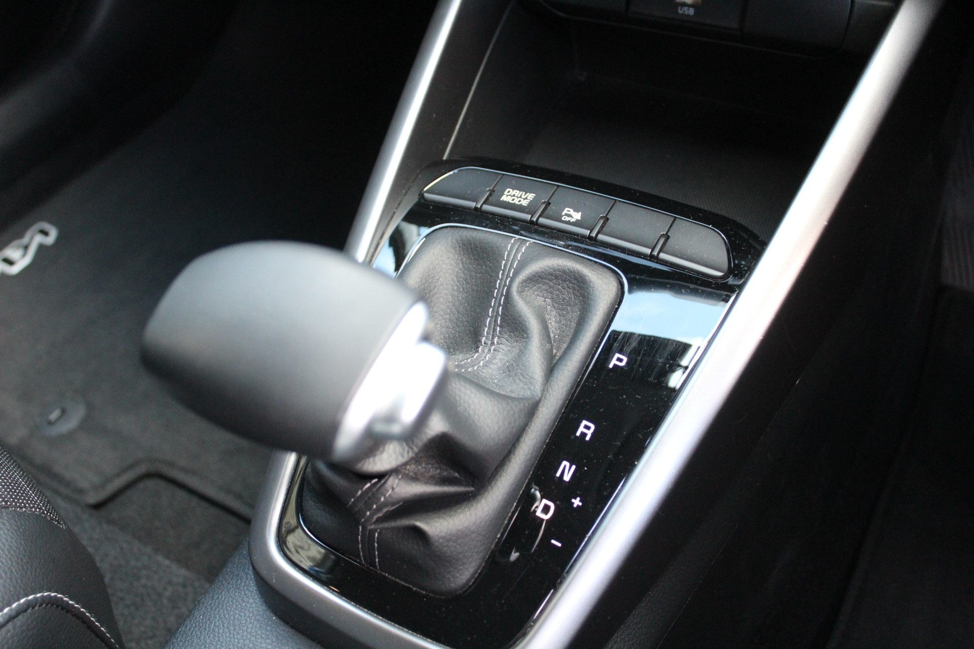 2024 Kia Stonic LX-T 1.0 Turbo Auto Carousel 16
