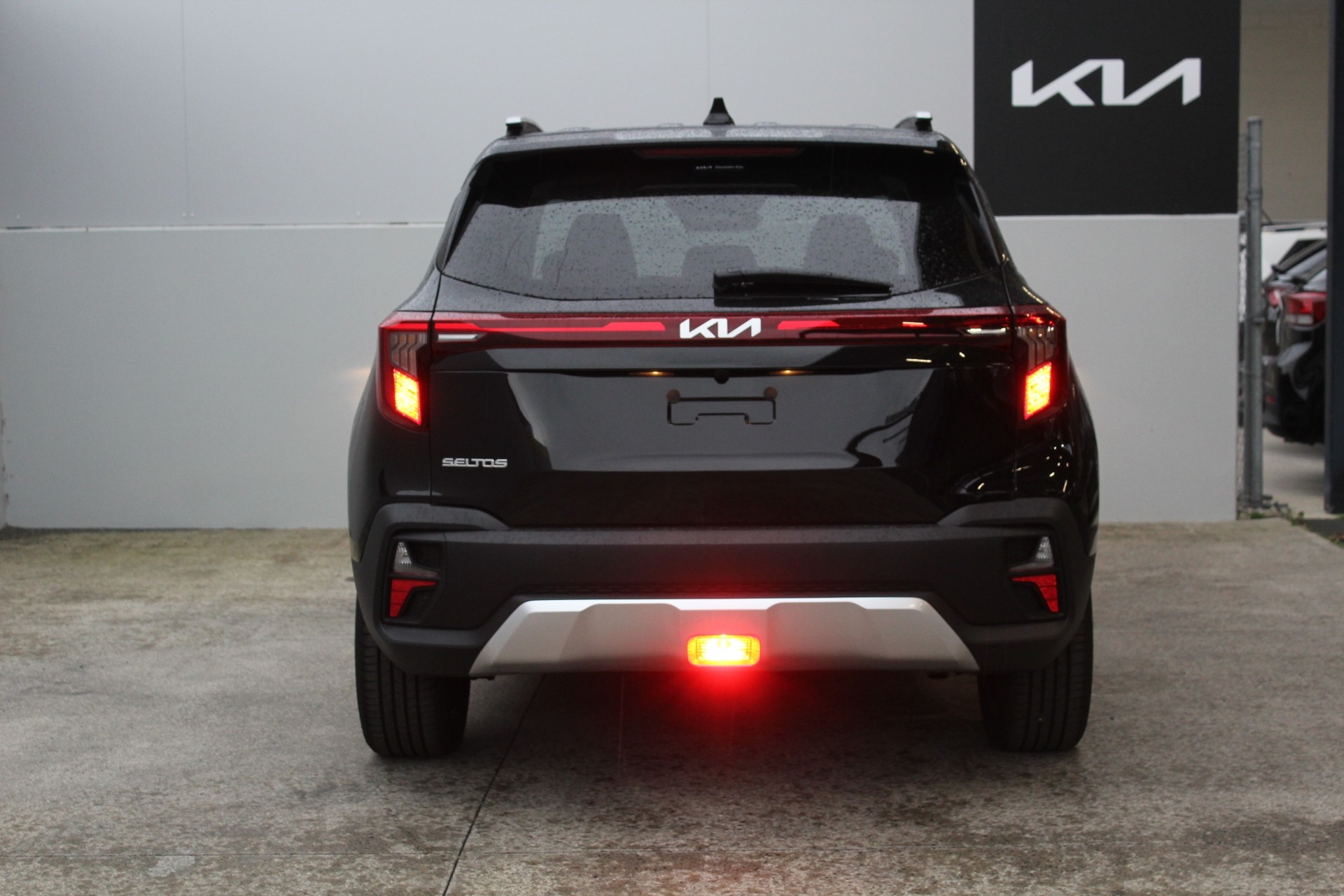 2026 Kia Seltos LX Plus 2.0 2WD SUV Carousel 3