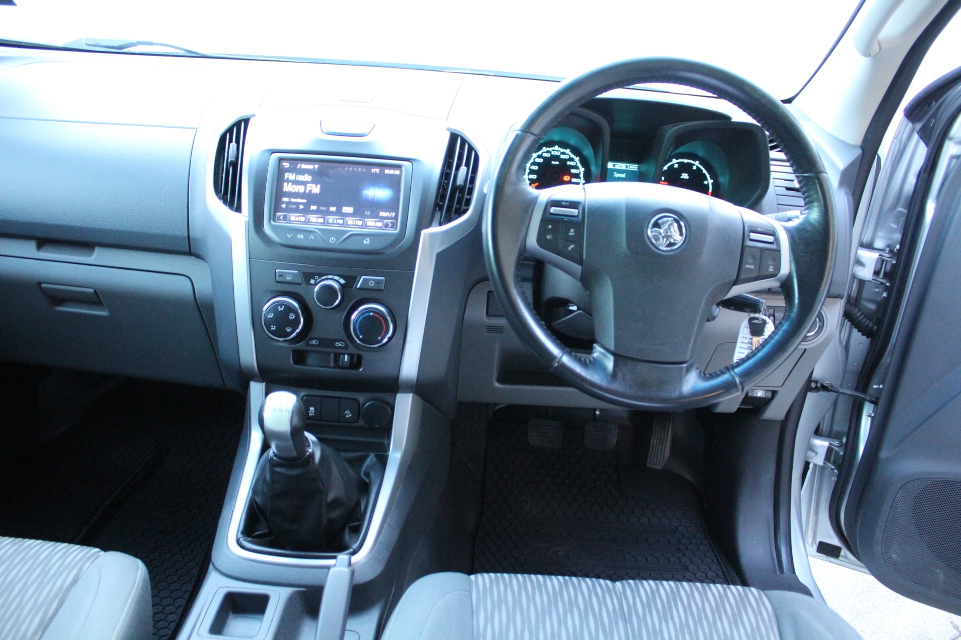 2015 Holden Colorado LS 2WD Manual Carousel 11