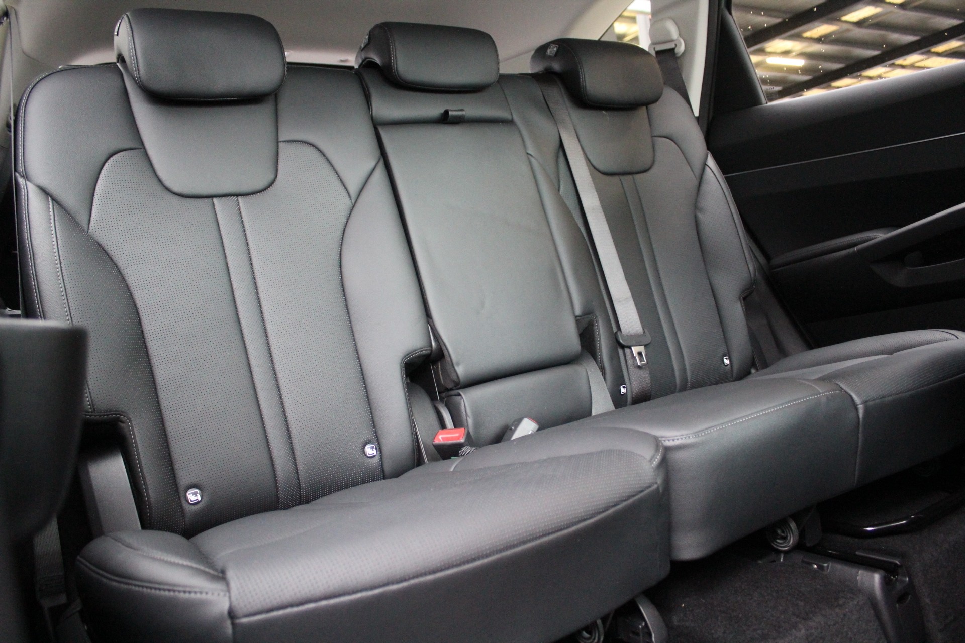 2026 Kia Sorento HEV Earth 1.6P AWD Carousel 16