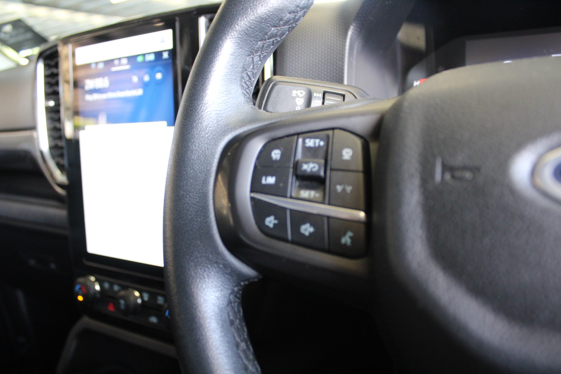 2023 Ford Ranger XLT 2.0 Turbo Diesel 2WD Carousel 12