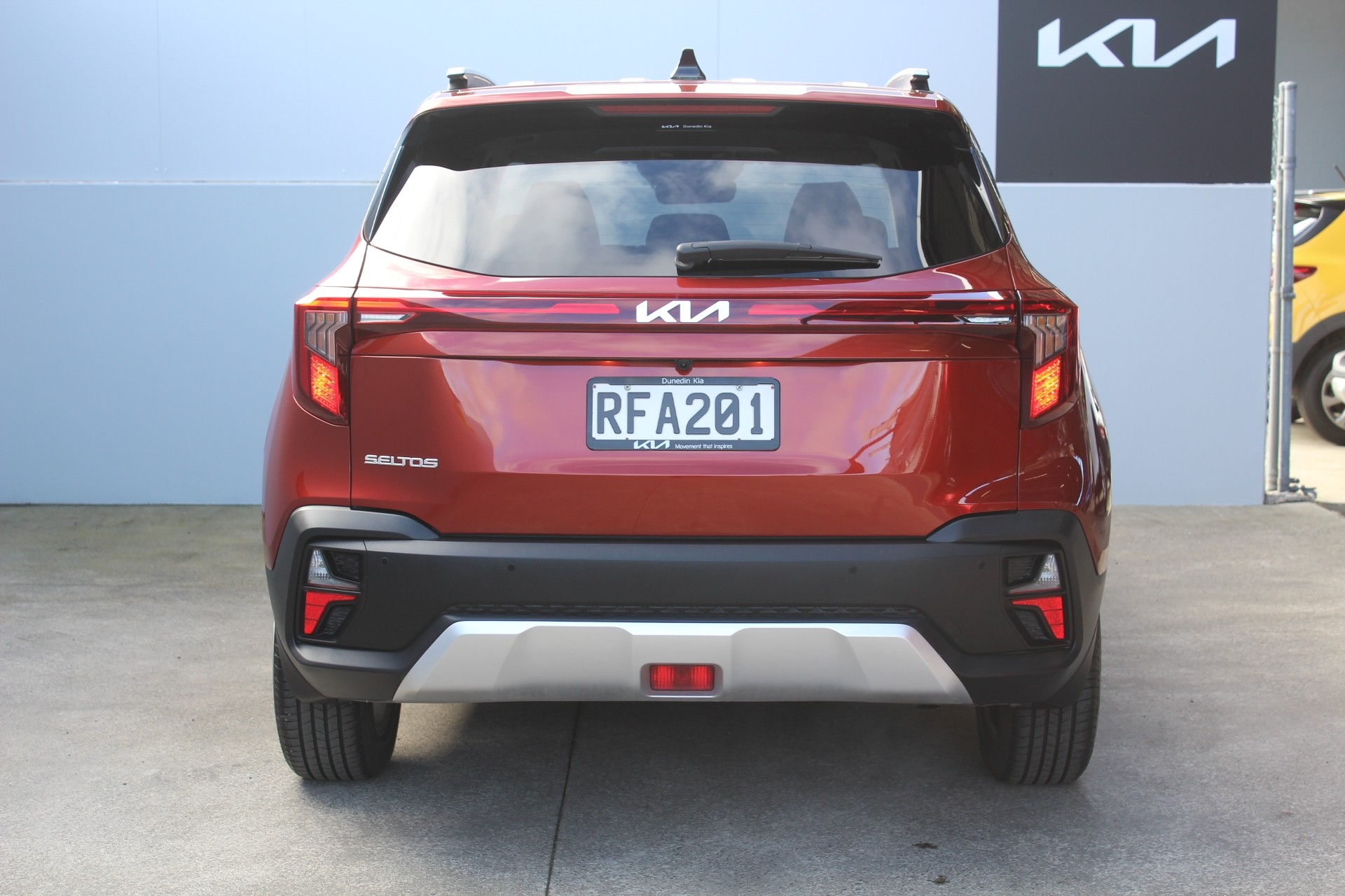 2025 Kia Seltos LX 2.0 Auto Carousel 3