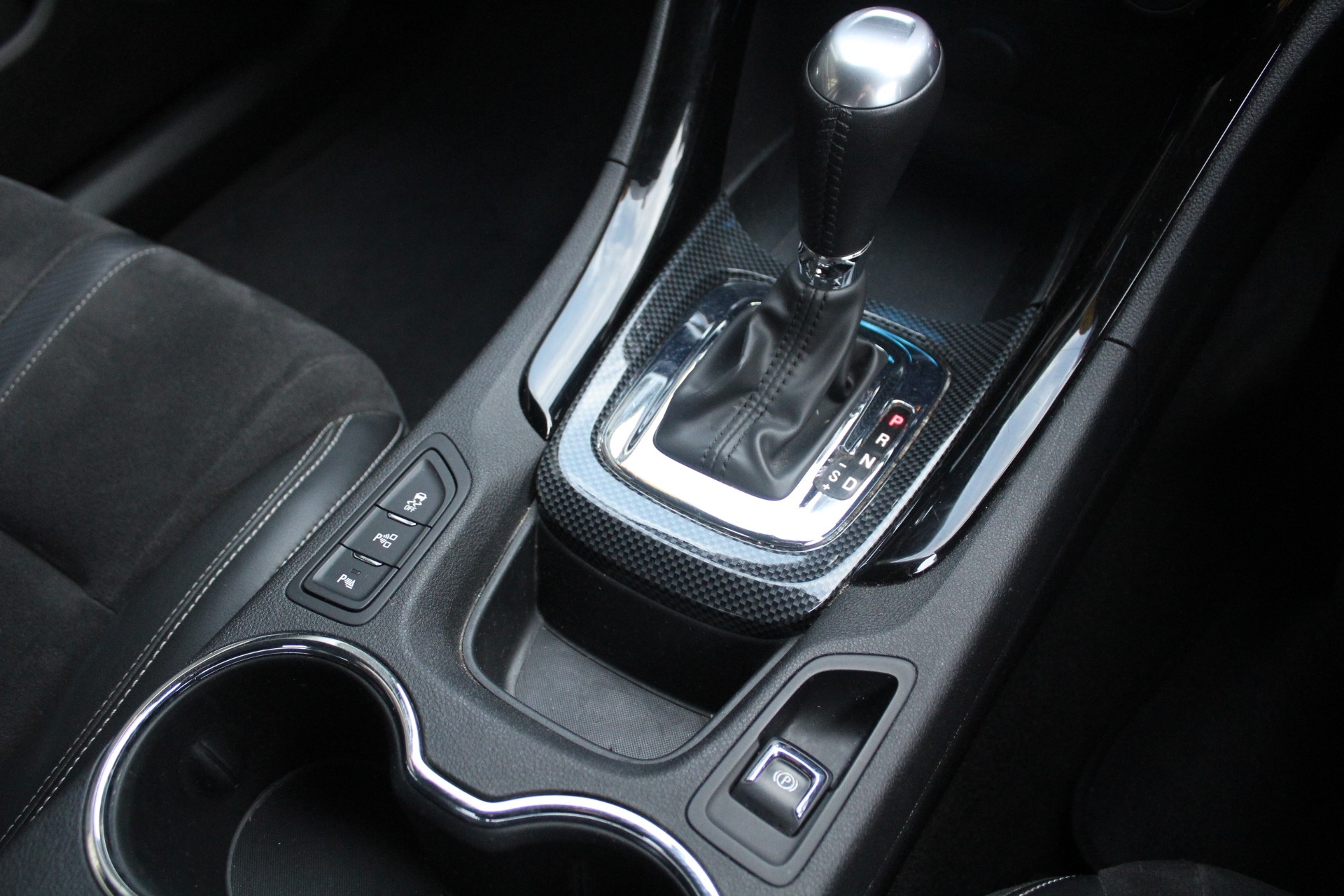 2013 Holden Commodore VF SV6 Carousel 16