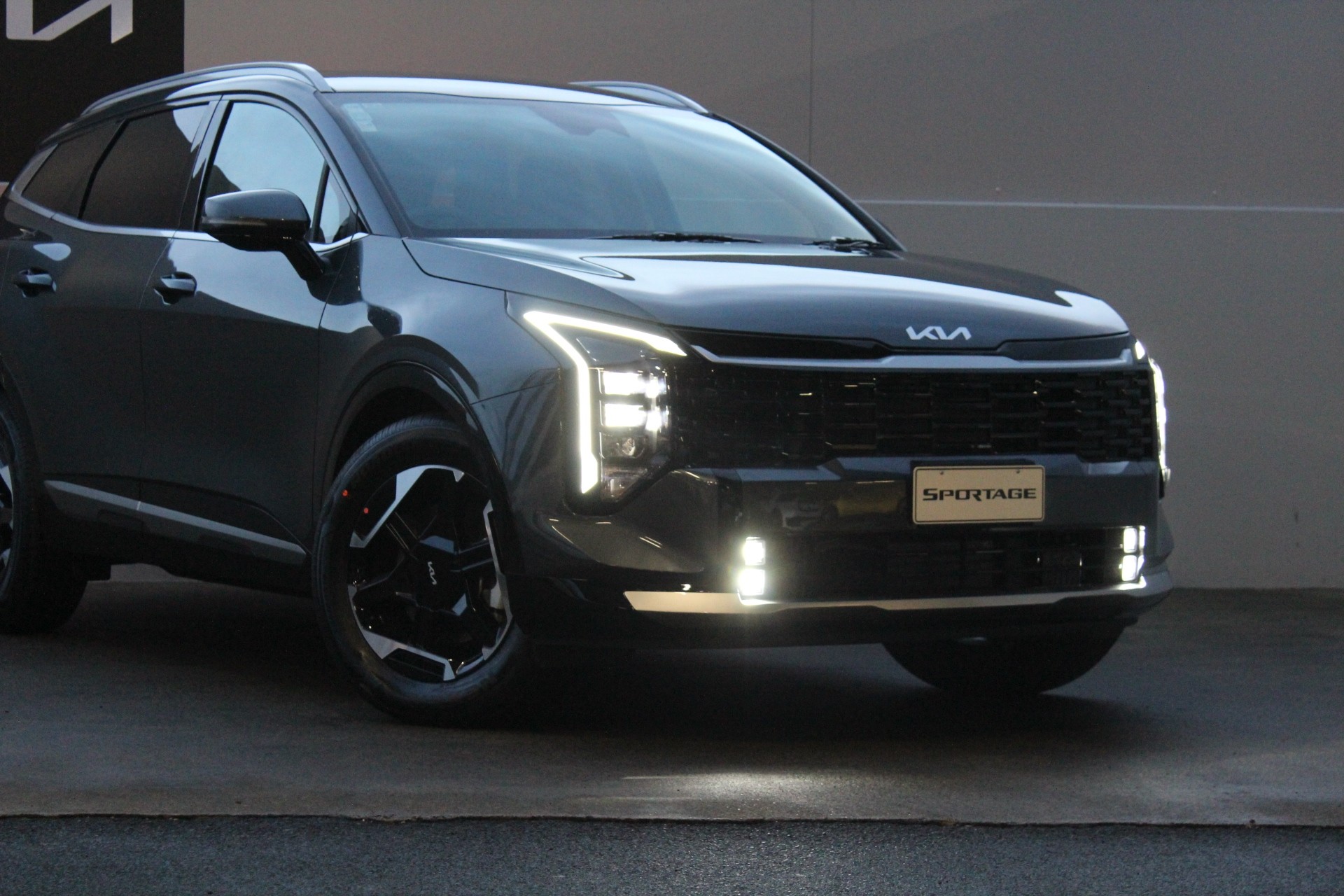 2026 Kia Sportage HEV Earth AWD 1.6T Petrol Carousel 6