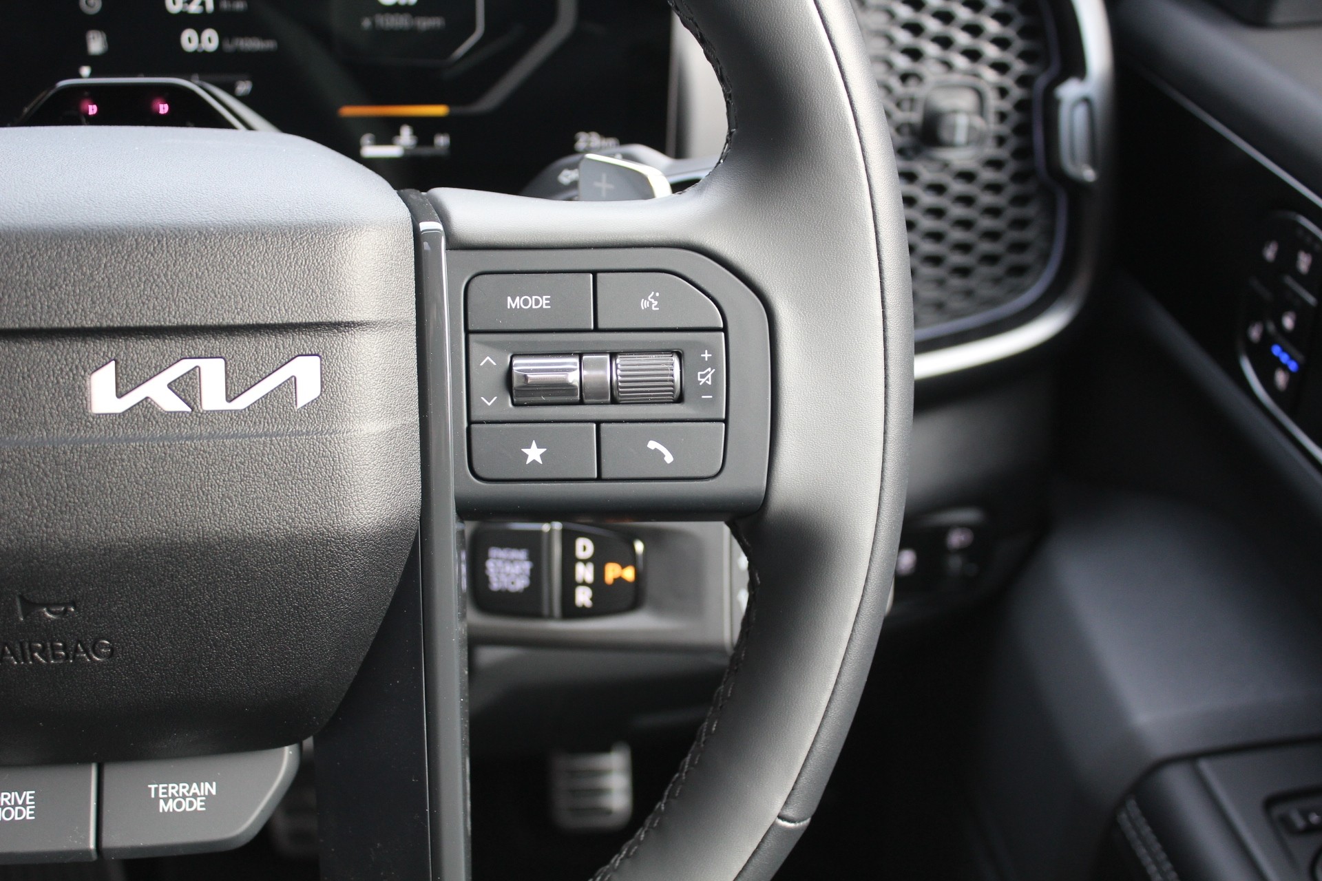 2026 Kia Tasman X-Pro 2.2 Diesel 4WD Dual Cab Wellside Carousel 14