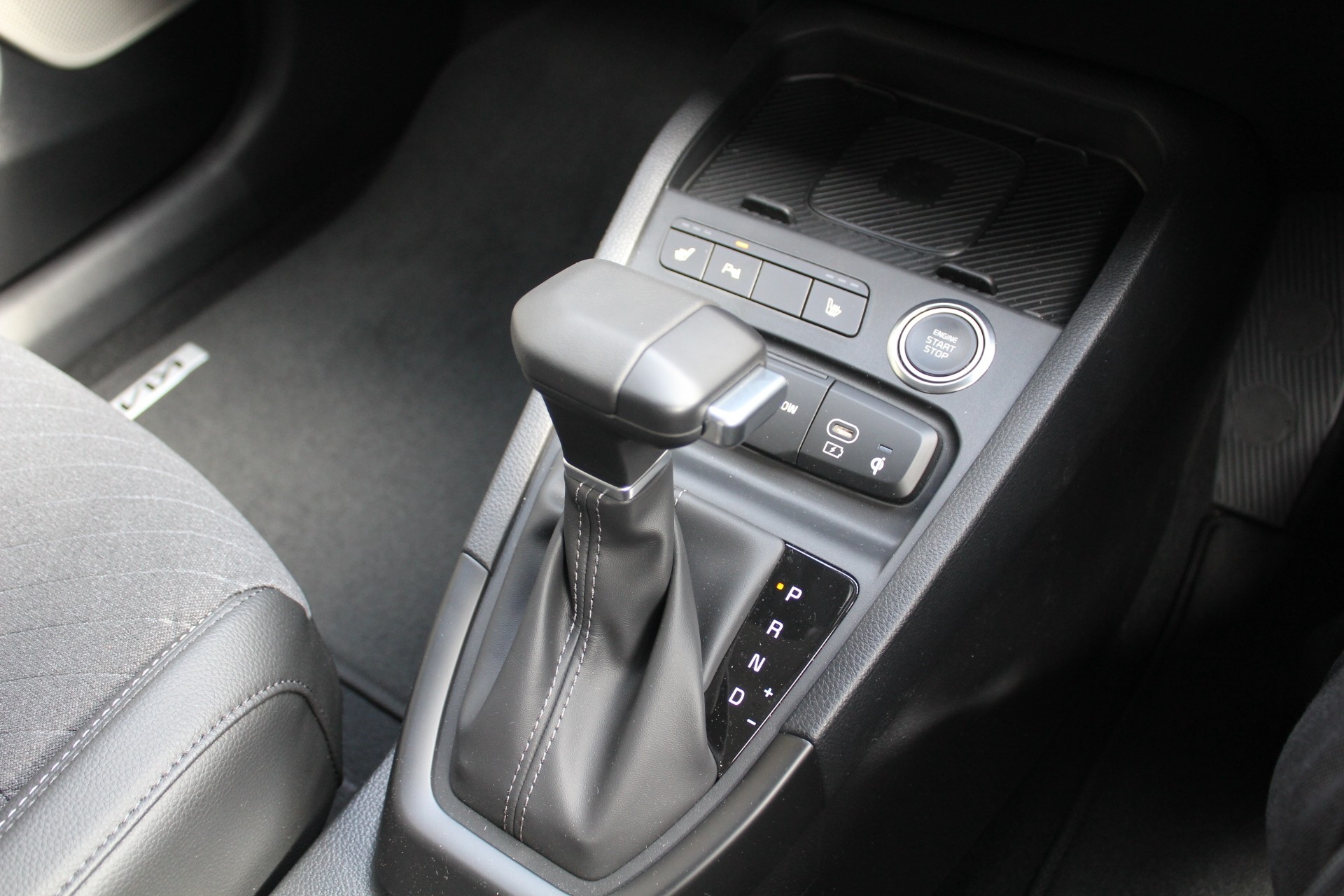 2026 Kia Stonic GT-LINE 1.0 Turbo Auto Carousel 10