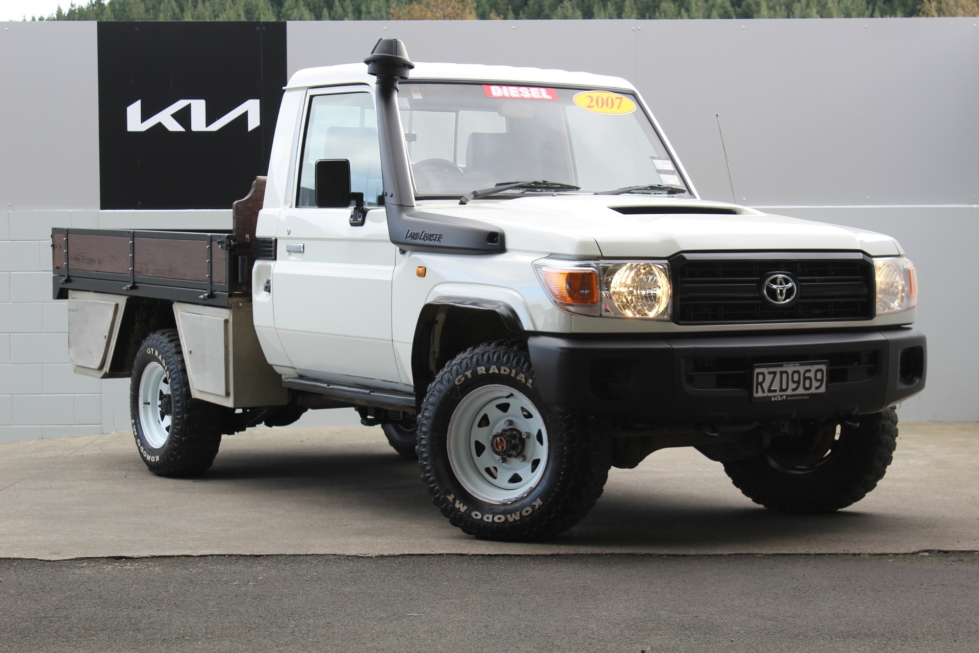 2007 Toyota Land Cruiser 4.5L V8 Turbo Diesel 4WD Manual