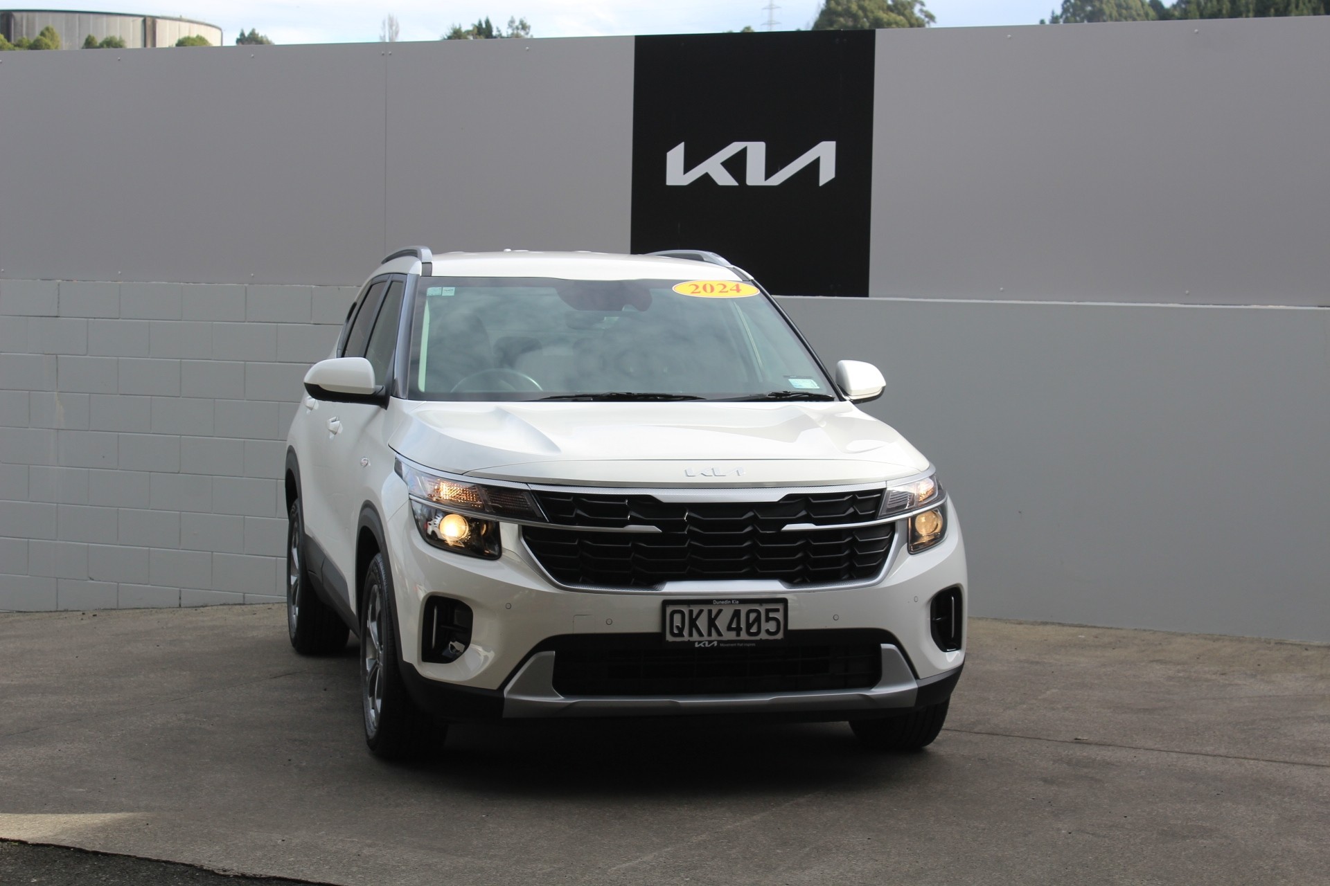 2024 Kia Seltos LX 2.0 Auto Carousel 3
