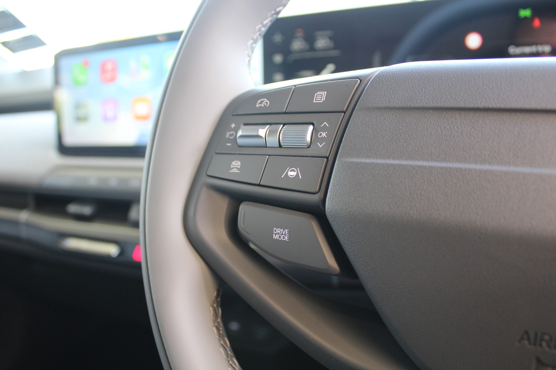 2026 Kia EV3 Earth 2WD LR Carousel 9