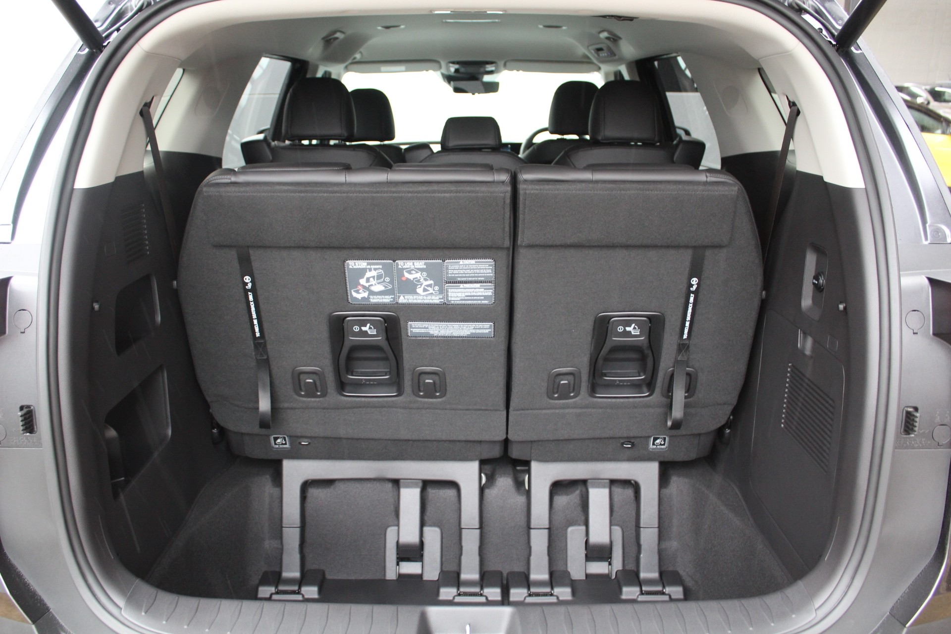 2026 Kia Carnival Water HEV 1.6 Turbo Petrol Carousel 19