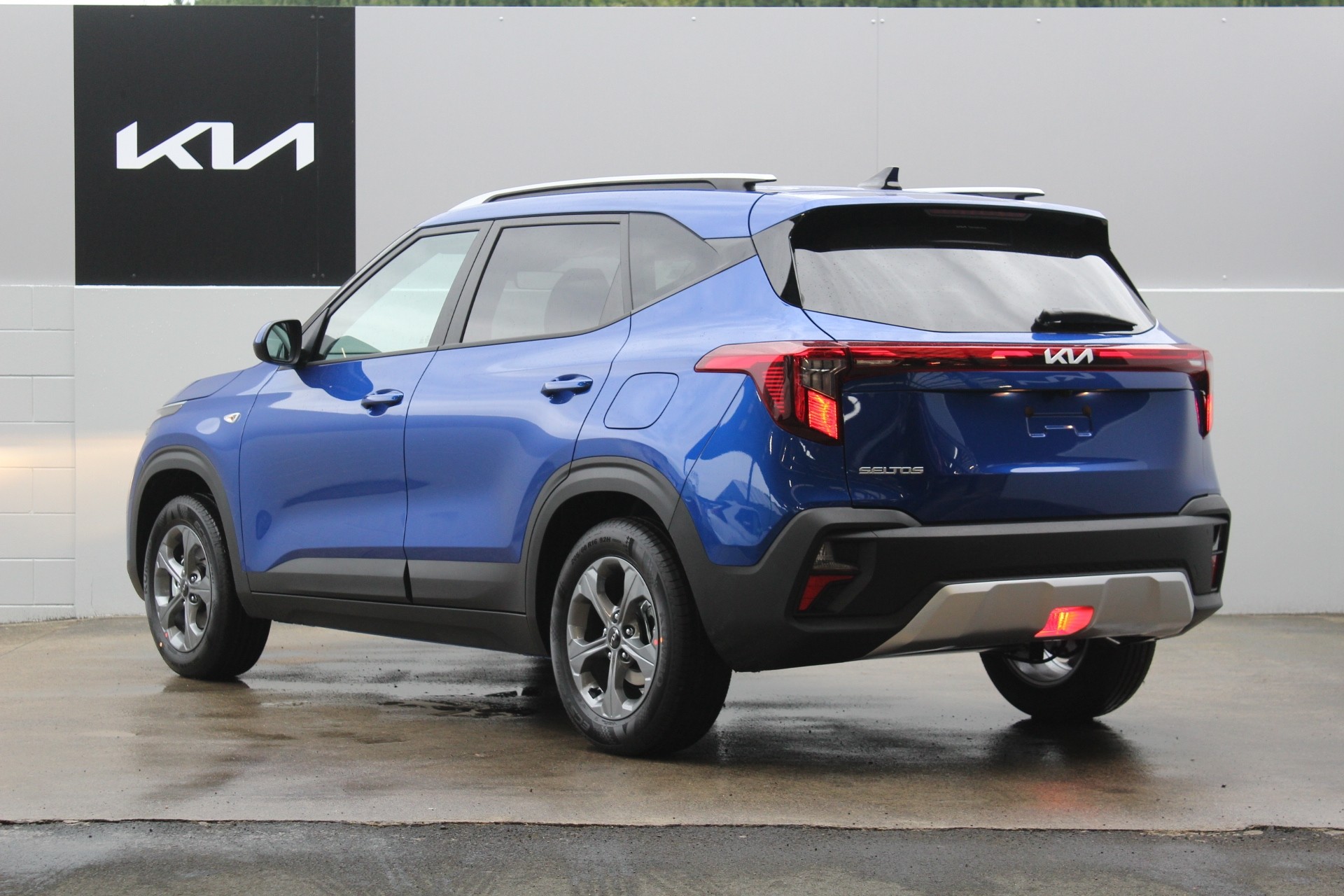 2026 Kia Seltos LX 2.0 SUV Carousel 4
