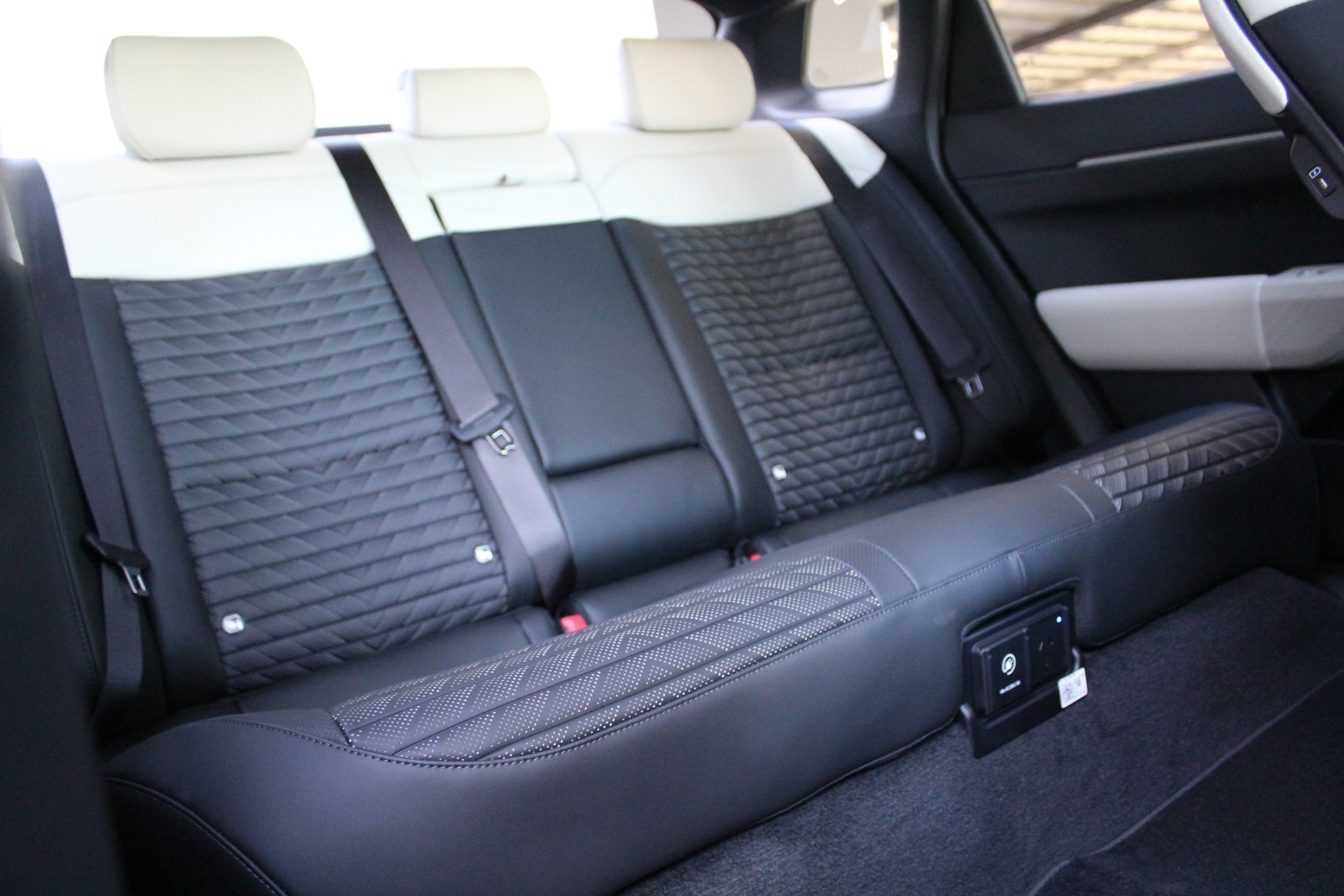 2026 Kia EV4 GT-Line 2WD LR Carousel 17