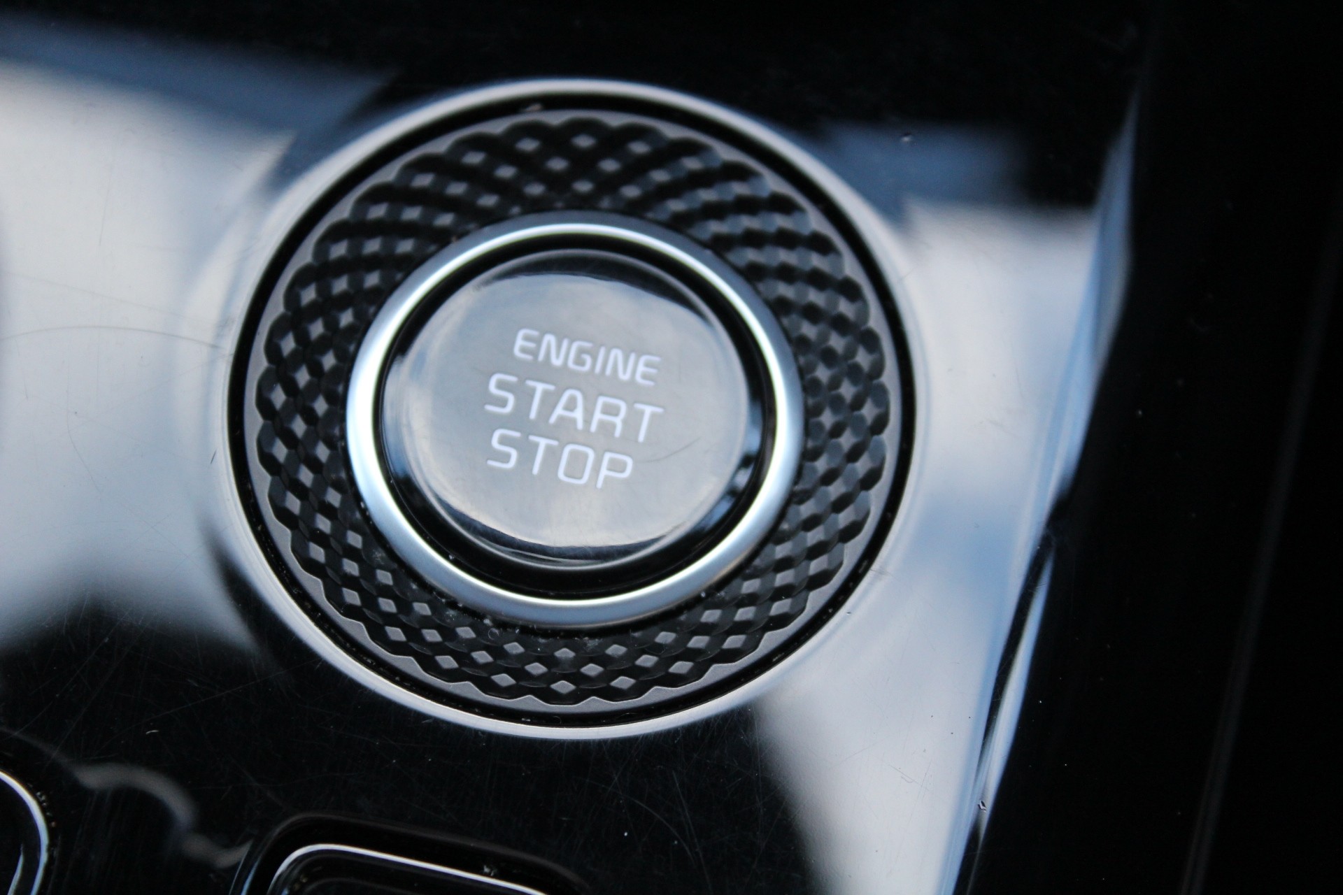 2023 Kia Niro PHEV Light 1.6L Carousel 18