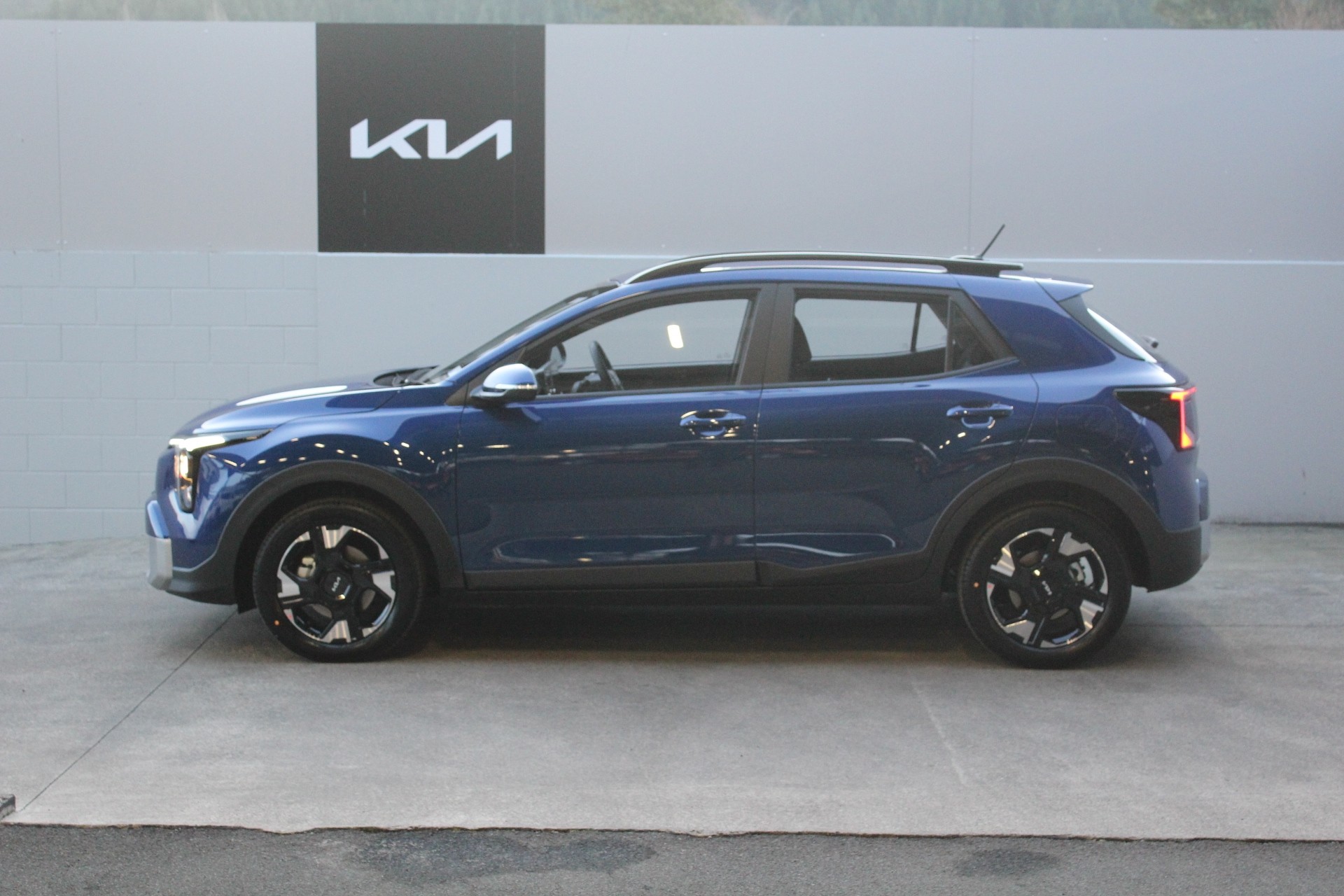 2026 Kia Stonic LX 1.0 Turbo Auto Carousel 5