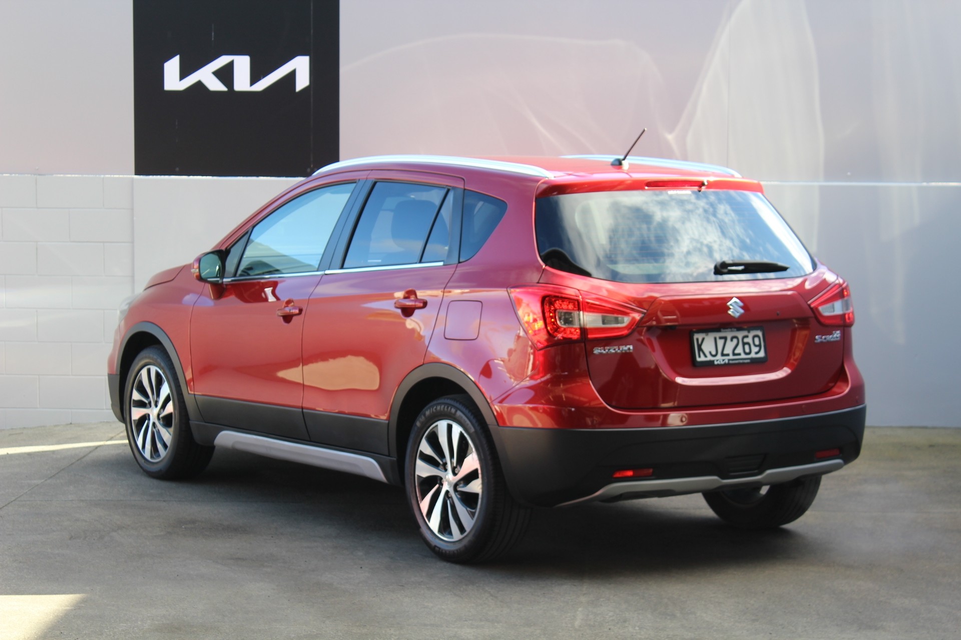 2017 Suzuki SX4 S-CROSS Prestige 1.4 Petrol Turbo Auto Carousel 4