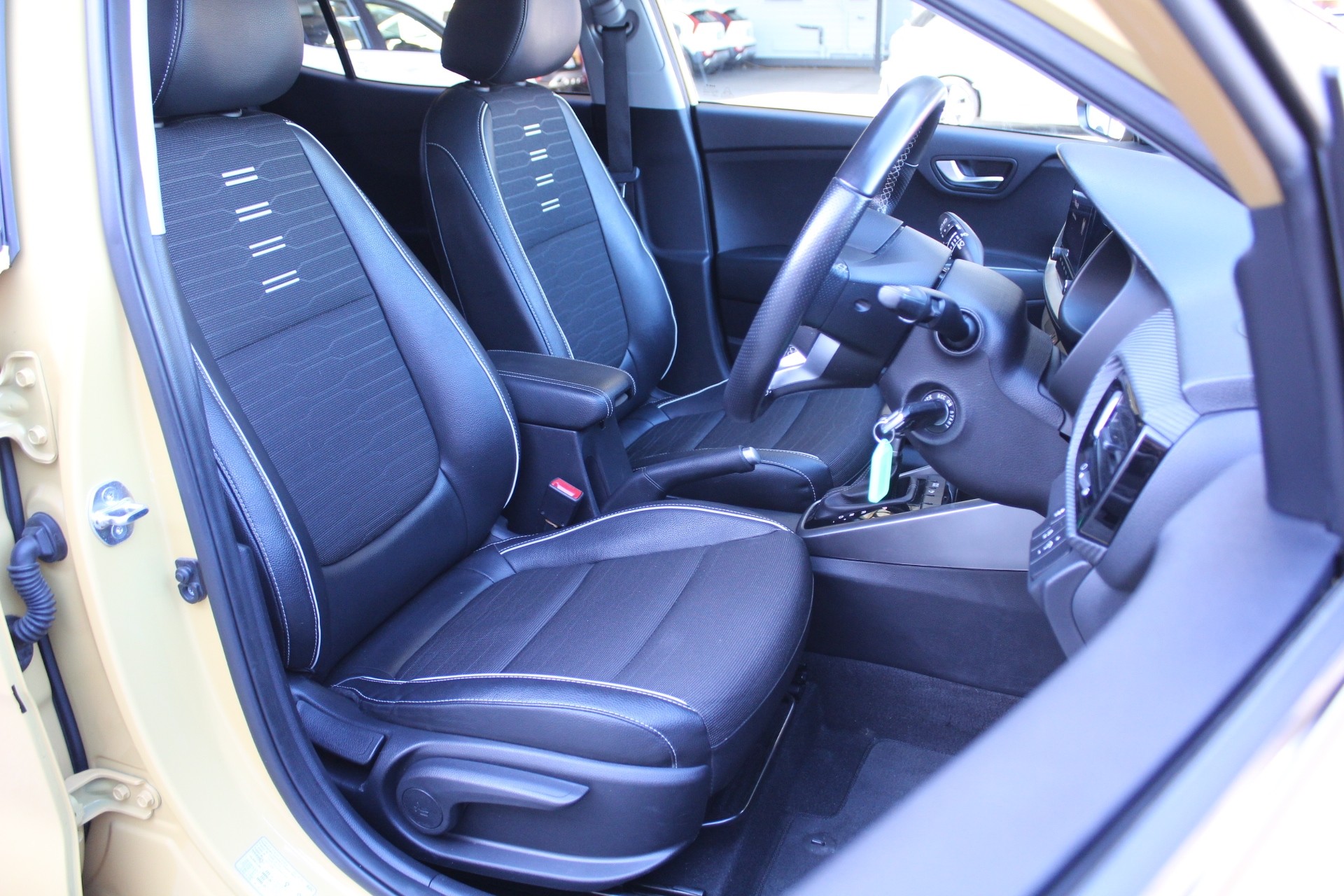 2024 Kia Stonic LX-T 1.0 Turbo Auto Carousel 9