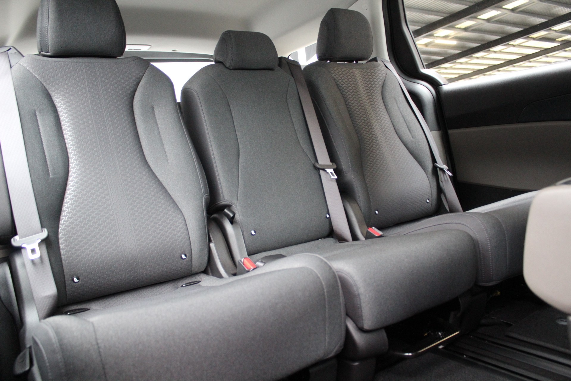2025 Kia Carnival EX 2.2L Turbo Diesel 8 Speed Auto Carousel 16
