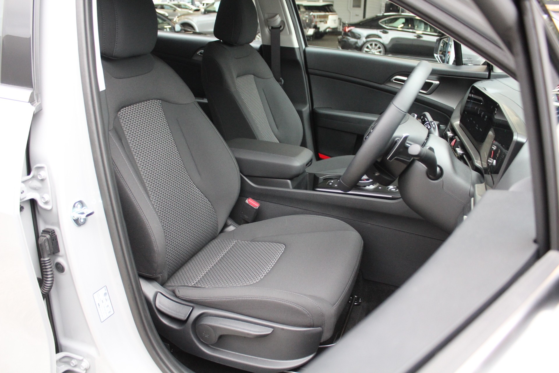 2026 Kia Sportage HYBRID HEV Light 1.6 Turbo AWD Carousel 9