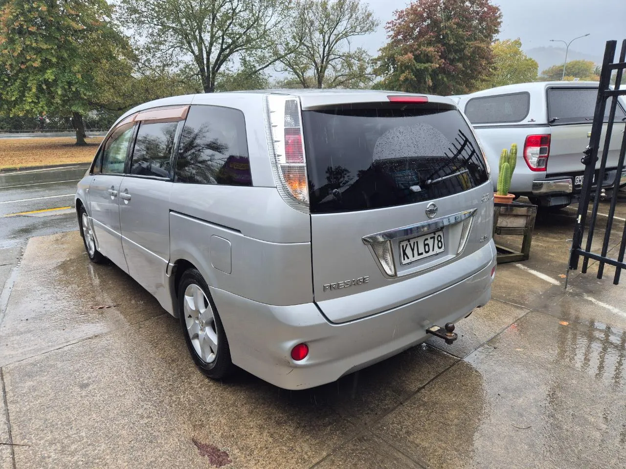 2007 Nissan Presage Carousel 5
