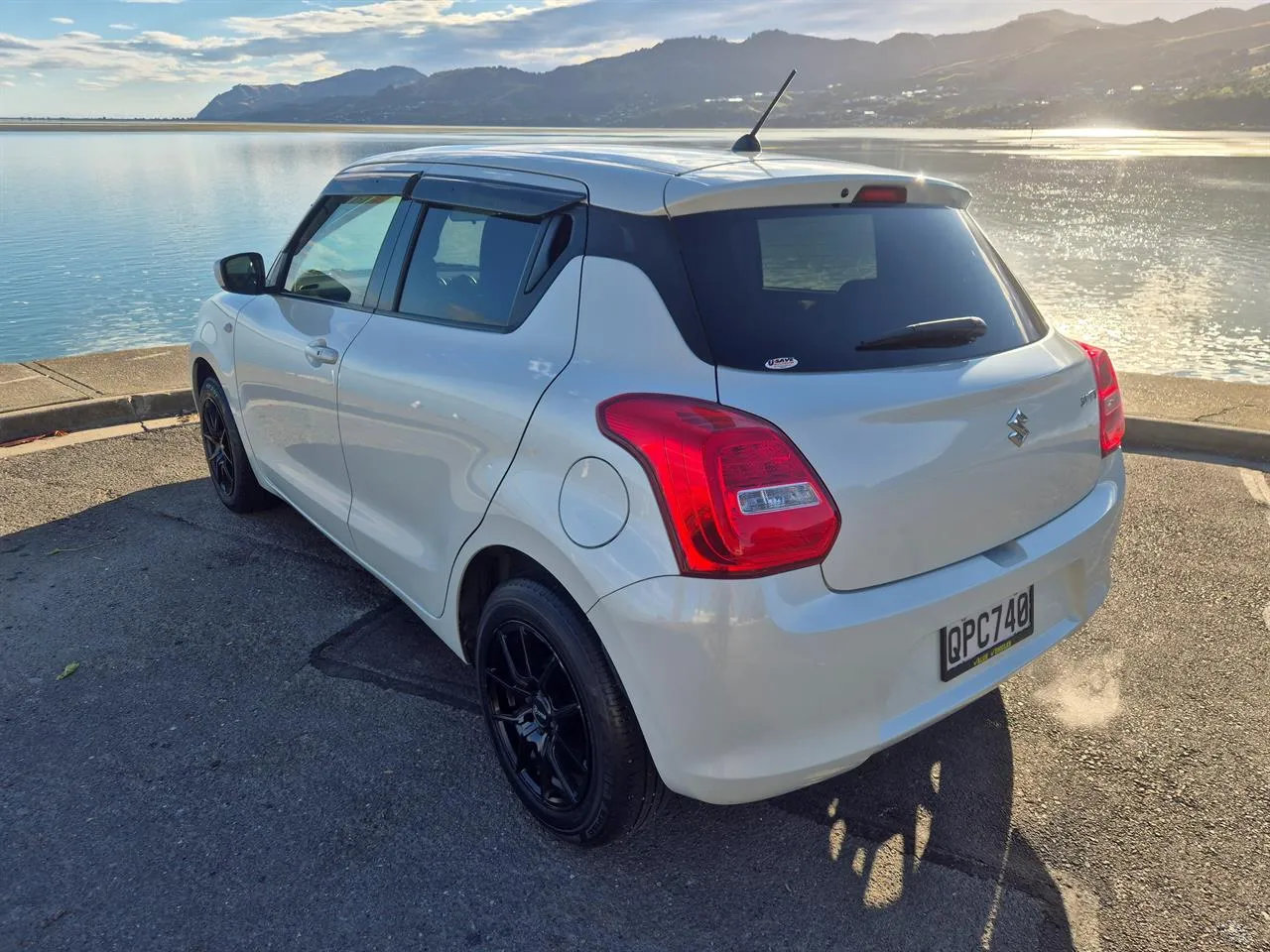 2017 Suzuki Swift Carousel 3
