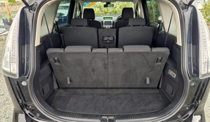 2008 Mazda Premacy Carousel 3
