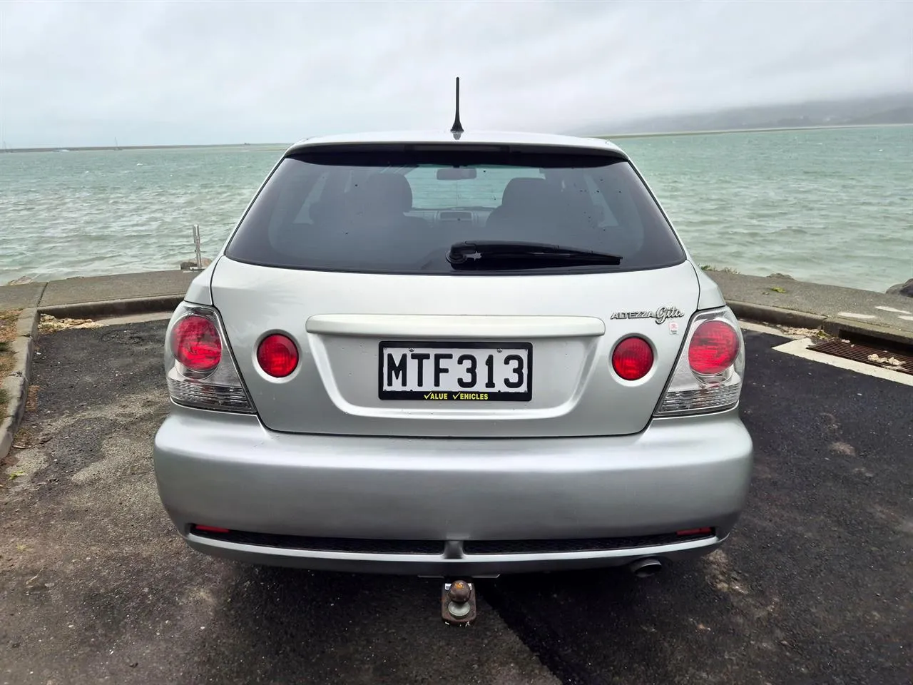 2001 Toyota Altezza Gita 2JZ AWD Carousel 5