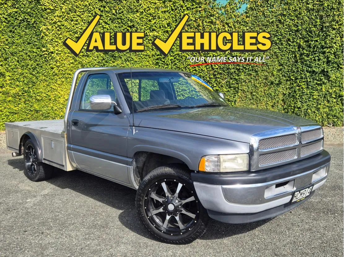 1993 Dodge Ram Carousel 1