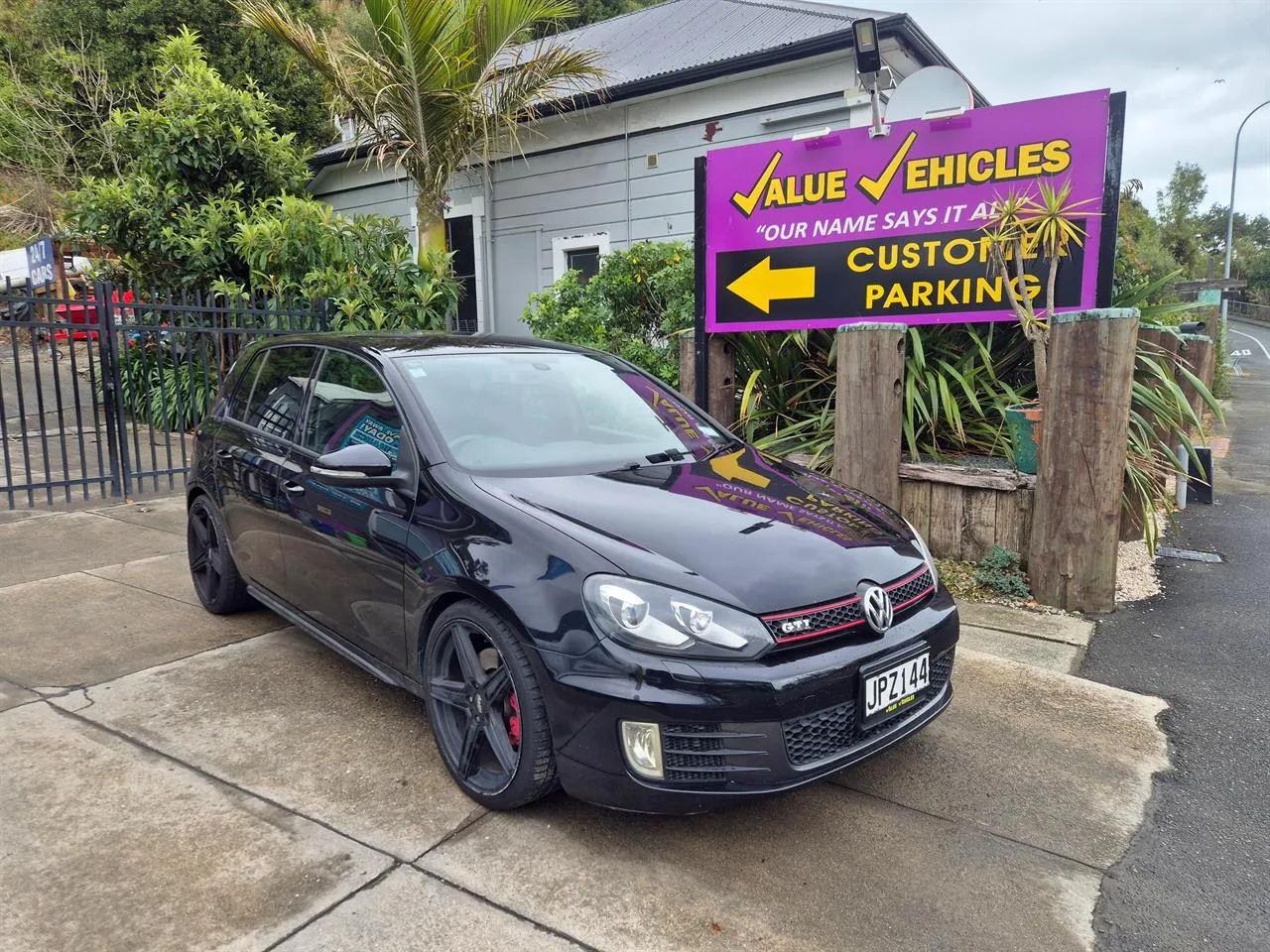 2013 Volkswagen Golf GTI Carousel 7
