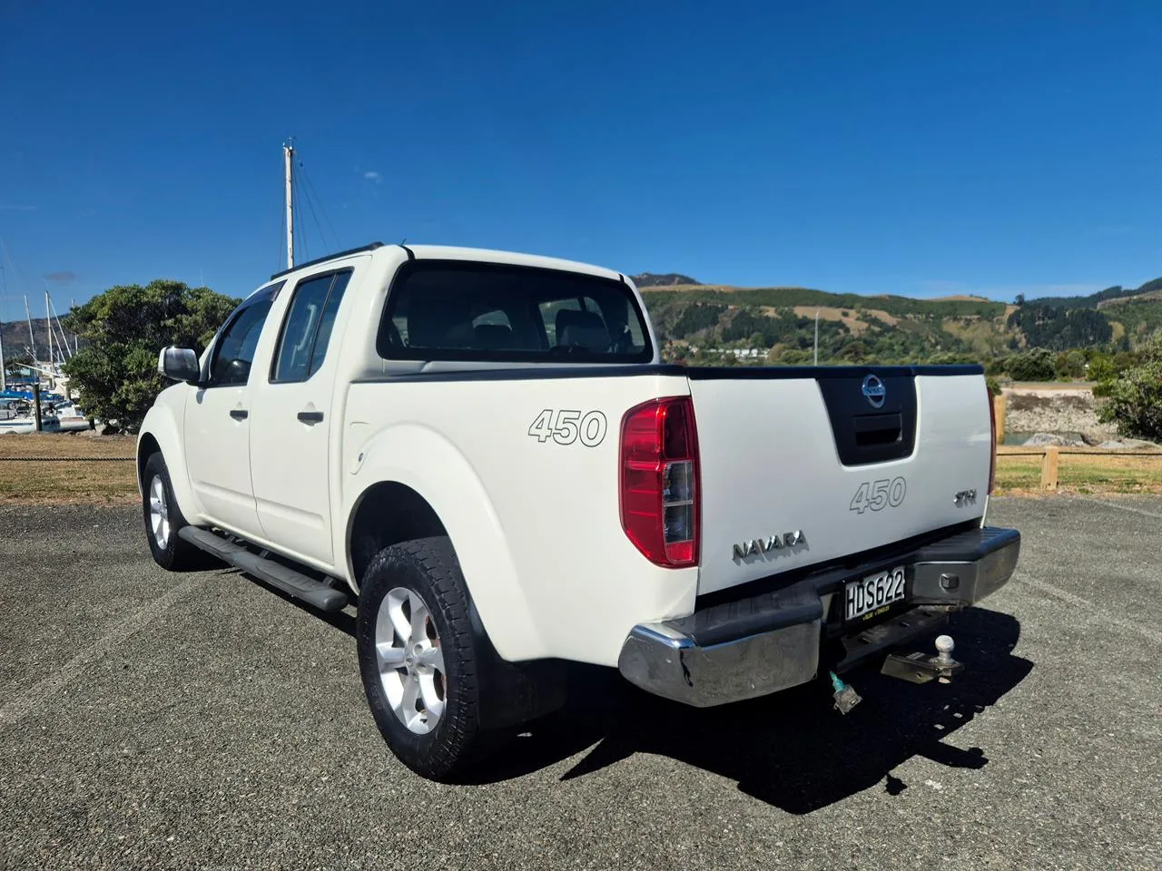 2013 Nissan Navara D/C 2.5D 4WD ST-X AT Carousel 4