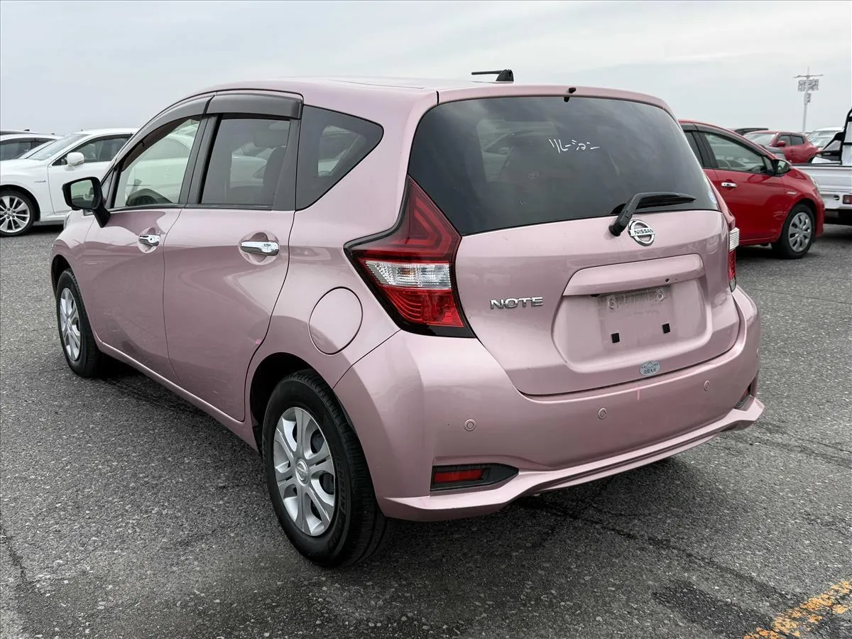 2018 Nissan Note X Carousel 8