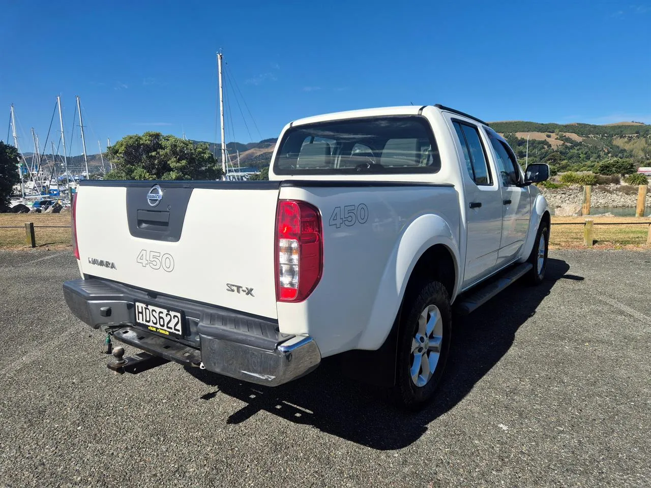 2013 Nissan Navara D/C 2.5D 4WD ST-X AT Carousel 7