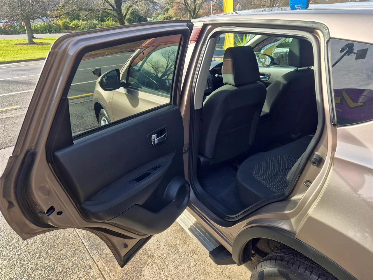 2008 Nissan Dualis 4WD Carousel 3
