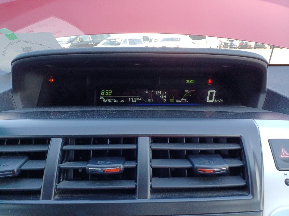 2013 Toyota Prius ALPHA G 7 SEATER Carousel 4