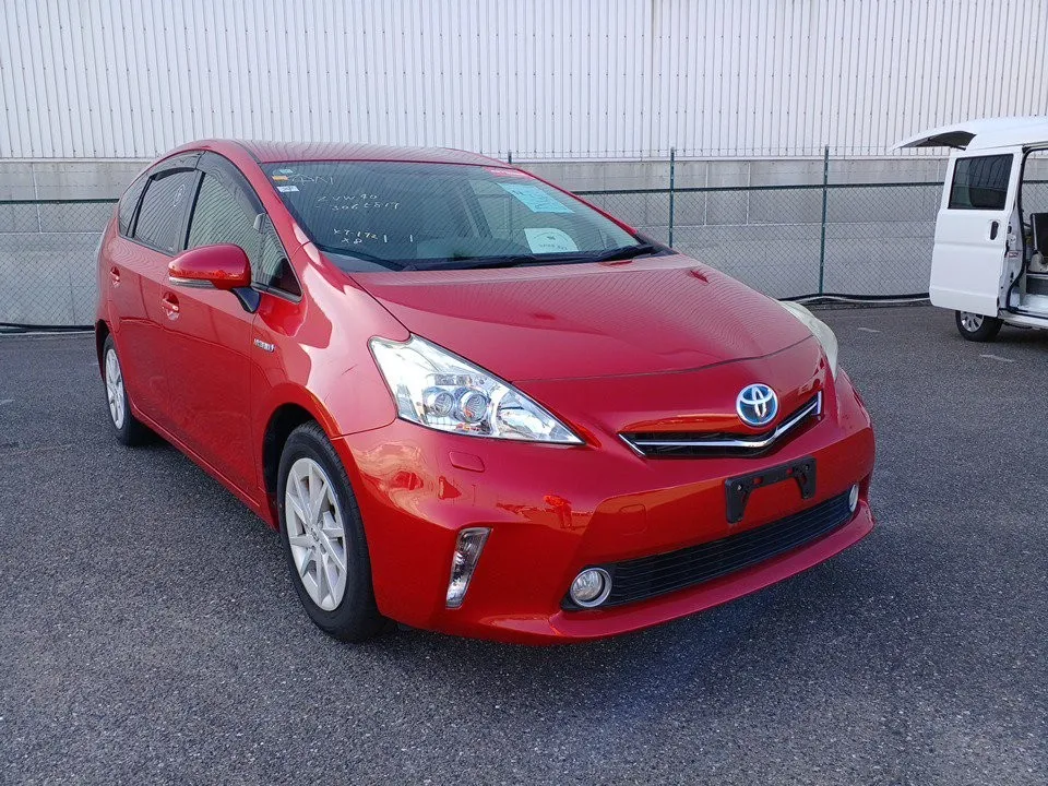 2013 Toyota Prius ALPHA G 7 SEATER