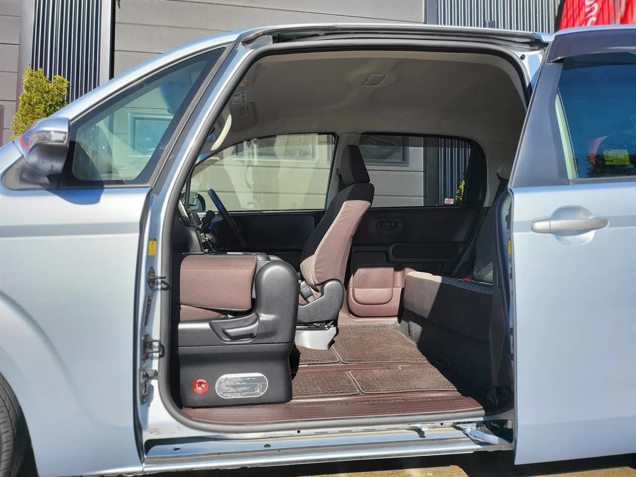 2014 TOYOTA SPADE MODEL X WITH LOW K'S Carousel 8