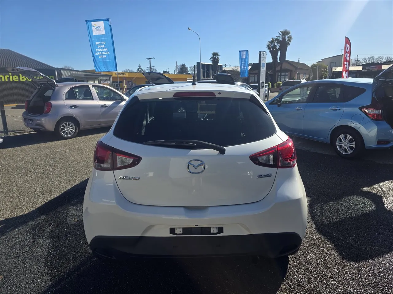 2015 Mazda DEMIO 13S URBAN Carousel 7