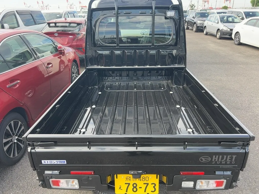 2025 Daihatsu HIJET JUMBO 4X4 Carousel 3