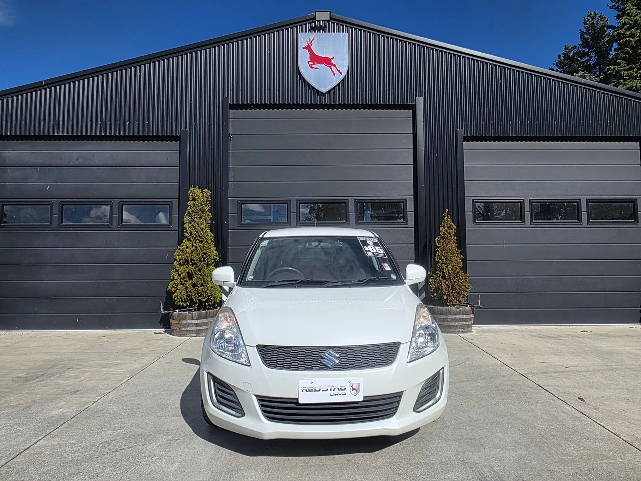 2016 Suzuki SWIFT XG WITH WHEEL UPGRADE! Carousel 6