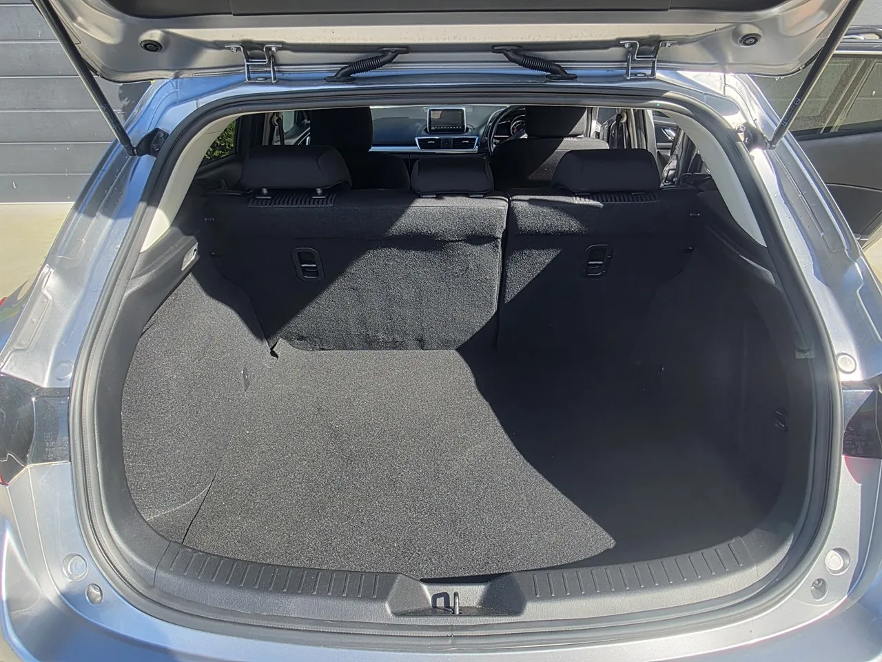 2013 Mazda Axela SPORT TOURING, PADDLE SHIFT Carousel 9