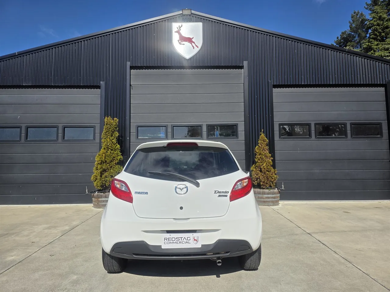 2014 Mazda DEMIO SKY ACTIVE 1.3 AUTO Carousel 3