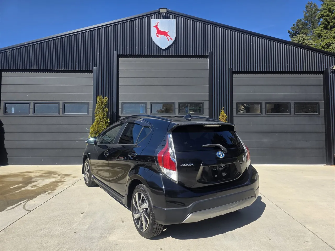 2016 Toyota Aqua URBAN-X SPEC, LEATHER, APPLE-ANDROID Carousel 5