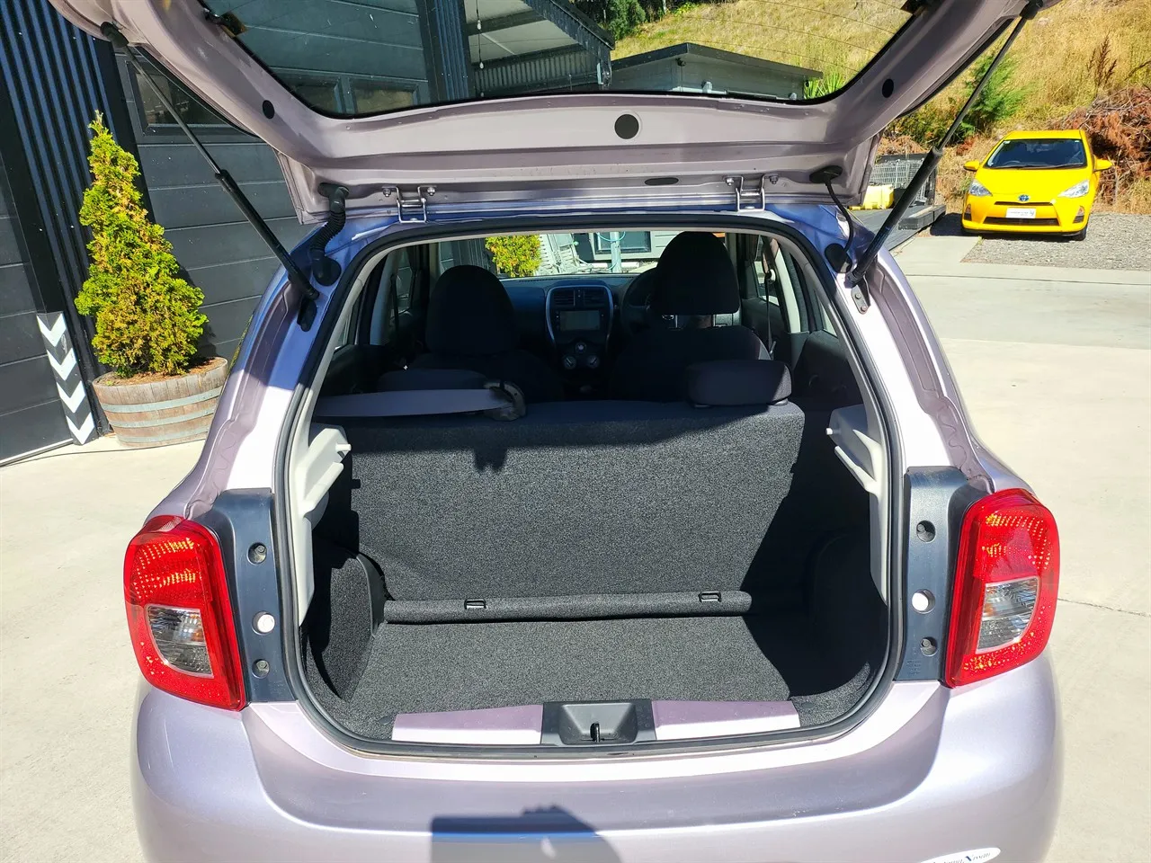 2017 Nissan March DRIVE AWAY PRICE! Carousel 5