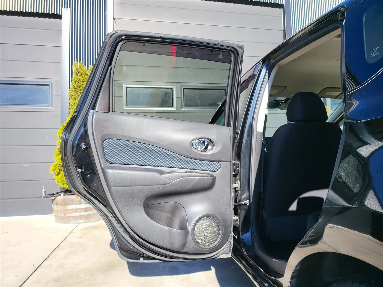 2014 Nissan NOTE X DIG-S WITH SAFETY PACK Carousel 1
