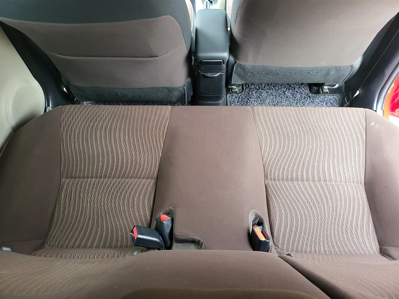 2013 Toyota AQUA G SPEC HYBRID Carousel 3