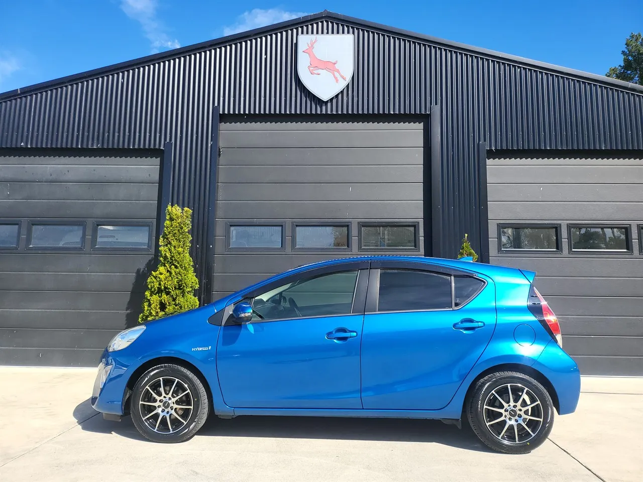 2016 Toyota AQUA S Model - Hybrid Carousel 1
