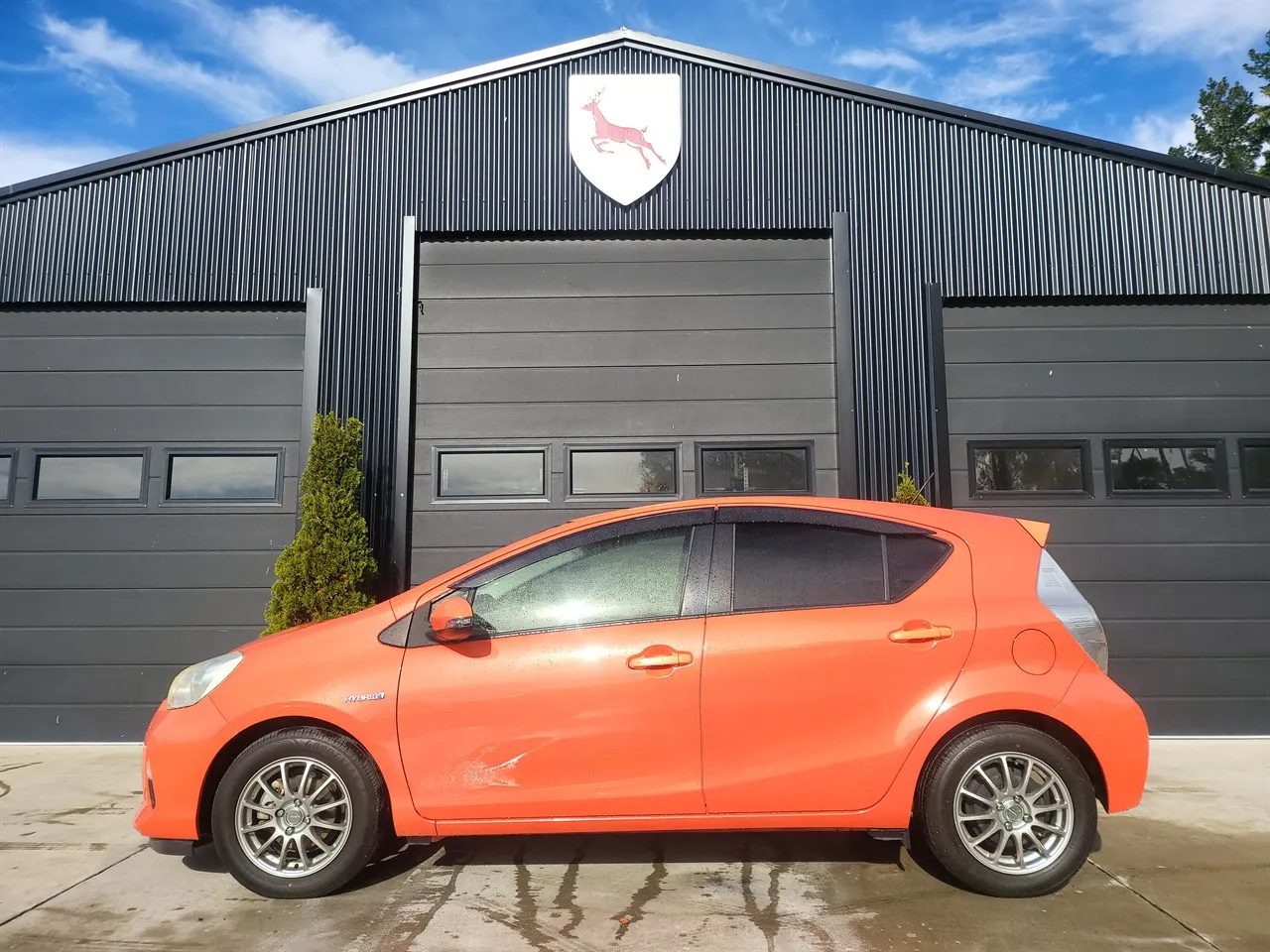 2013 Toyota AQUA HYBRID S IN ORANGE Carousel 1
