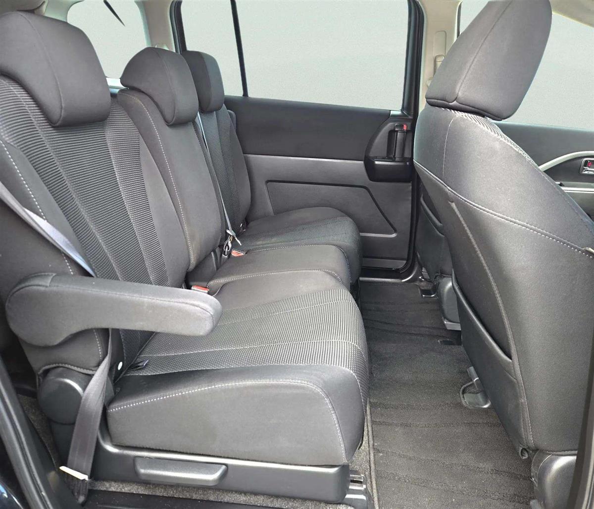 2013 Mazda Premacy 20s Skyactive !! Dual Power Doors Carousel 11